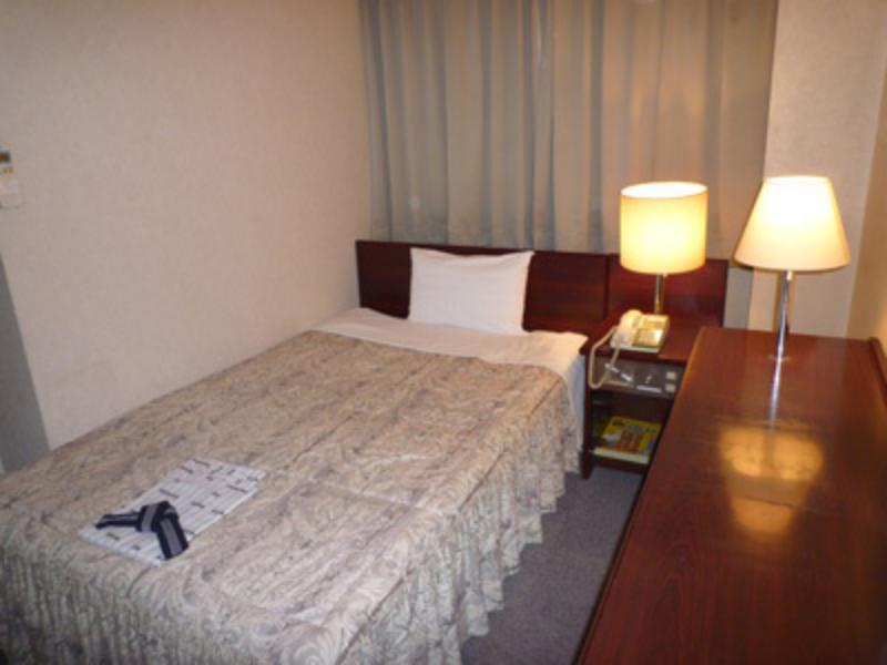 Business Hotel Shuttle Кумамото Экстерьер фото